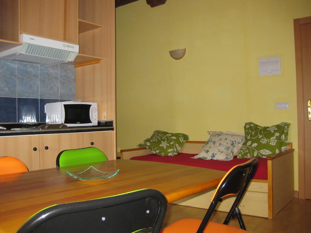 Apartamentos La Ceña Novales Exterior foto